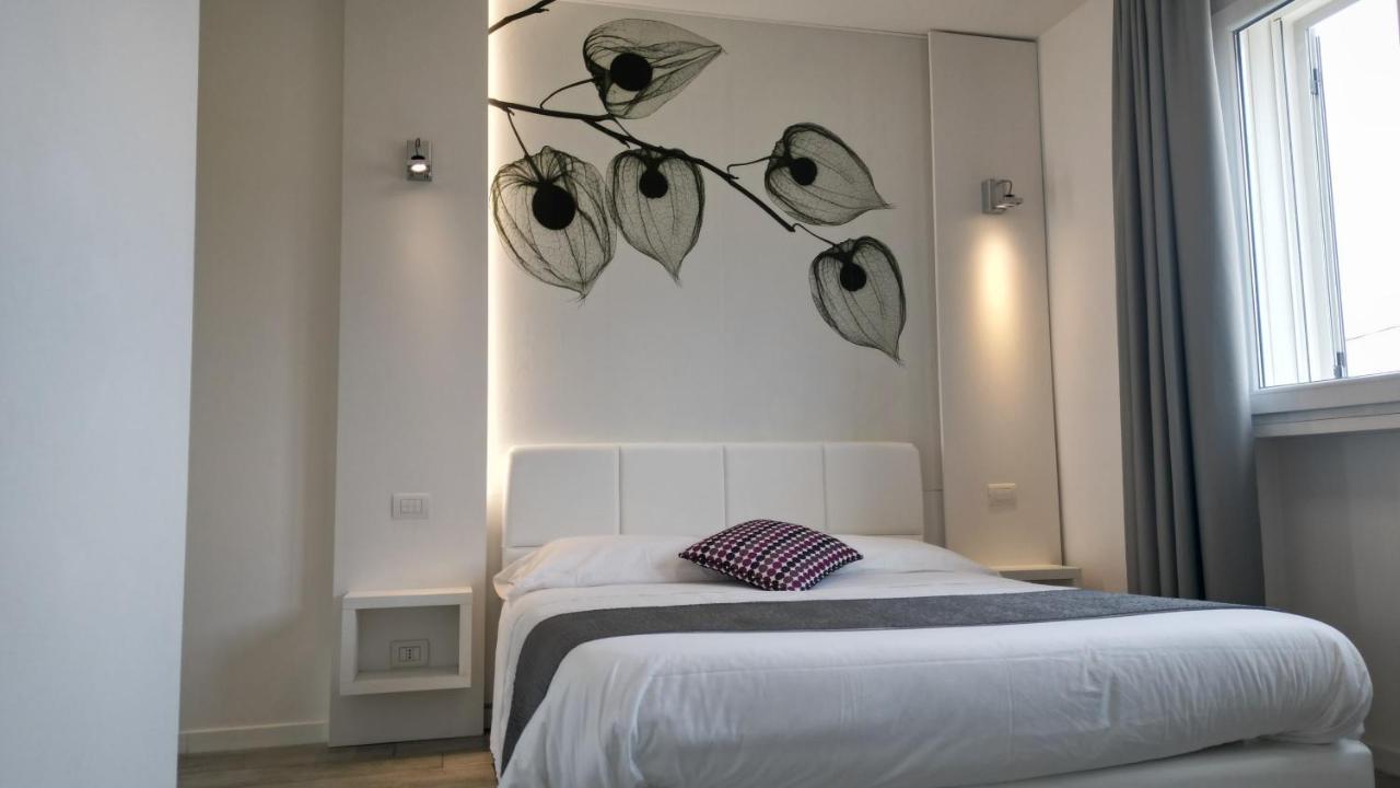 La Brise Hotel Марина ди Пиетрасанта Екстериор снимка